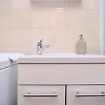 By Interhome Appartement *