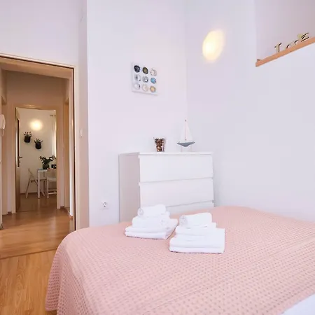 Appartamento By Interhome *