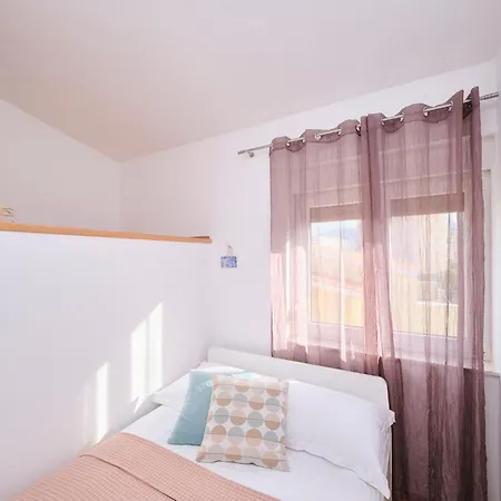 By Interhome Appartamento Spalato