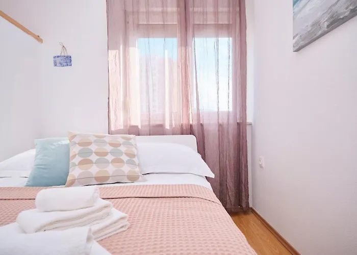 By Interhome Apartmán *