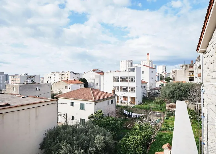 Appartamento By Interhome *